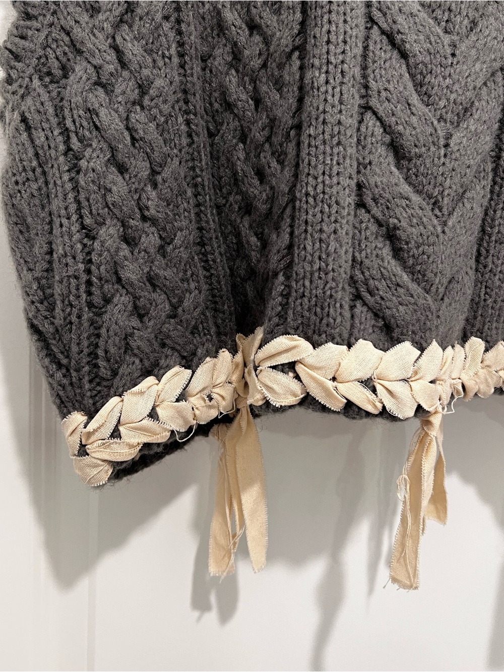 Zara Charcoal Cable Knit Artisan Sweater Vest Fringe Boho Cottagecore SZ Medium - Picture 9 of 15